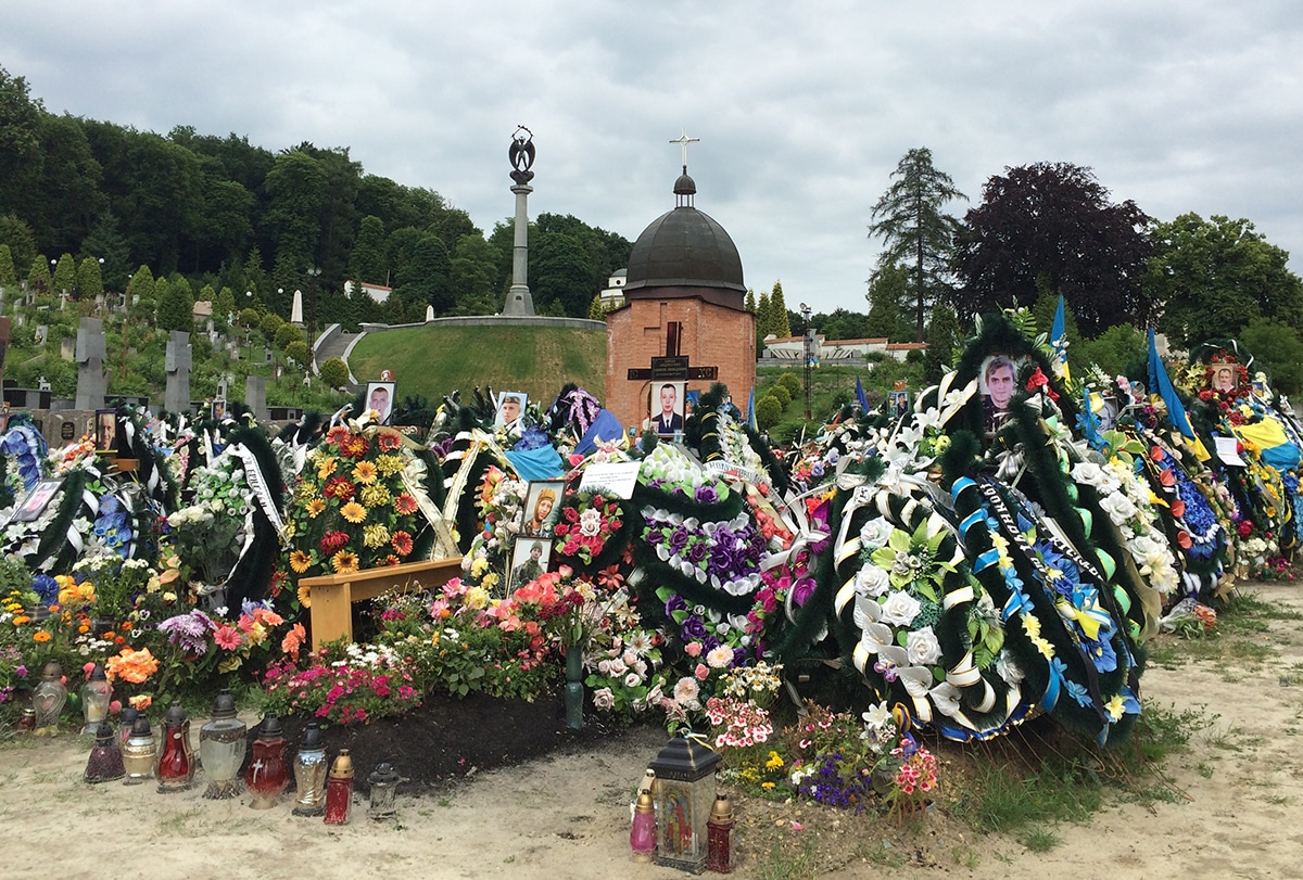 Lviv Cemetery, 2004