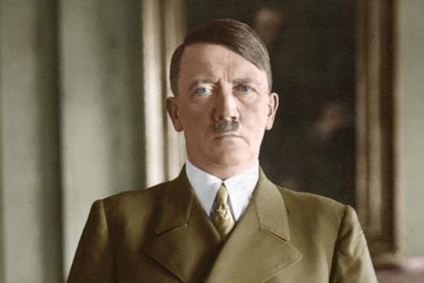 Adolf_Hitler_colorized