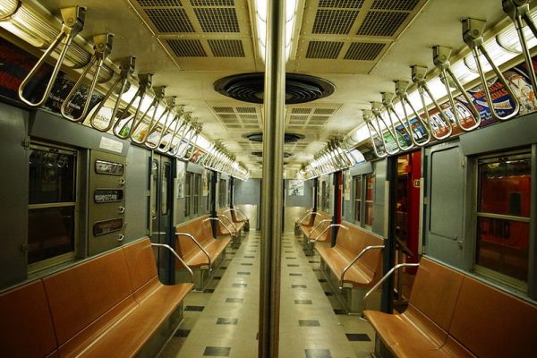 MTA_NYC_Subway_R30_8506_interior