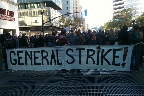 Occupy_Oakland_General_Strike_banner
