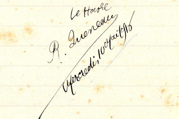 Signature_de_Raymond_Queneau_sur_un_cahier_décolier